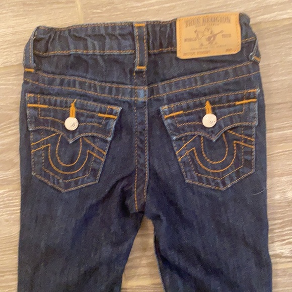 Boys true religion denim jeans size 5 EUC - Picture 4 of 5